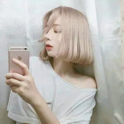 危机中的女人